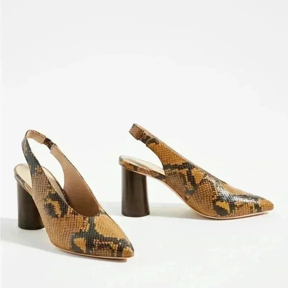 Loeffler Randell Estelle Heels‎ - Picture 1 of 9